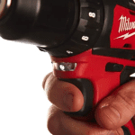 Masina de gaurit/infiletat cu 2 acumulatori Milwaukee M12 BDD-202C