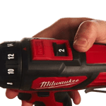 Masina de gaurit/infiletat cu 2 acumulatori Milwaukee M12 BDD-202C
