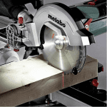 Fierastrau circular stationar Metabo KGS 254