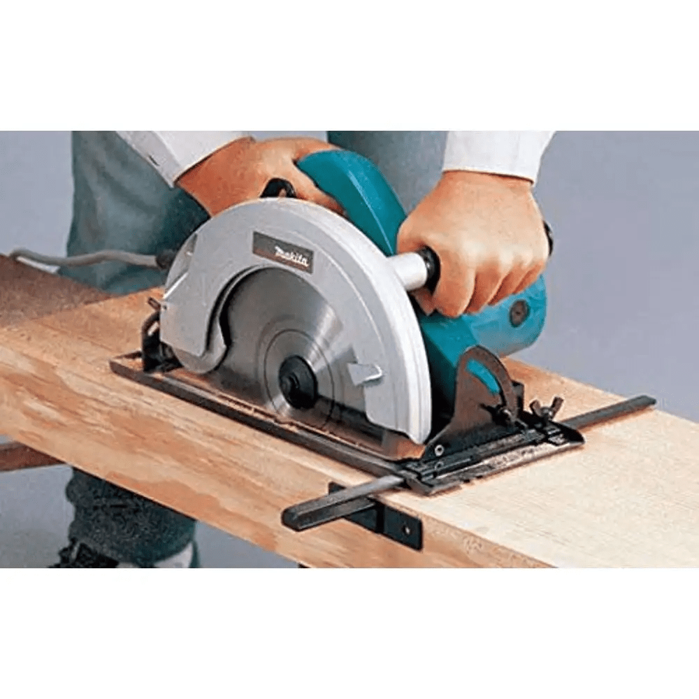 Fierastrau circular Makita N5900B Fierastrau circular Makita N5900B