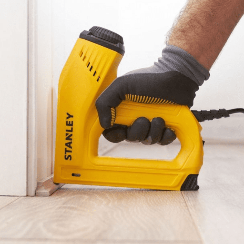 Capsator electric cu capse tip G Stanley Capsator electric cu capse tip G Stanley