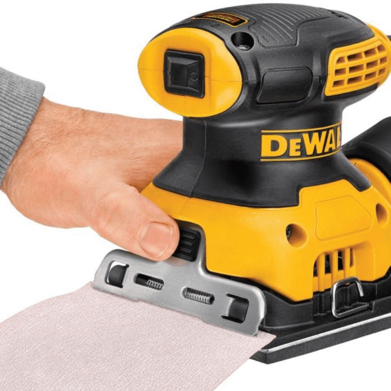 Slefuitor orbital cu talpa DeWalt DWE6411 Slefuitor orbital cu talpa DeWalt DWE6411