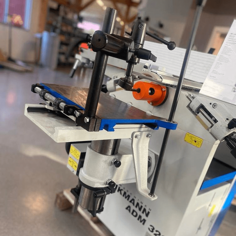 Masina de rindeluit de banc Nikmann ADM 320 Masina de rindeluit de banc Nikmann ADM 320