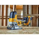 Fierastrau pendular pe acumulatori DeWalt DCS335NT SOLO