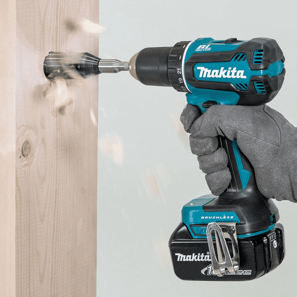 Masina de gaurit cu 2 acumulatori Makita DDF485FYX3 Masina de gaurit cu 2 acumulatori Makita DDF485FYX3