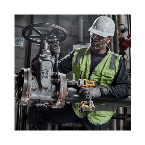 Masina de insurubat cu impact cu 2 acumulatori DeWalt DCF892P2T