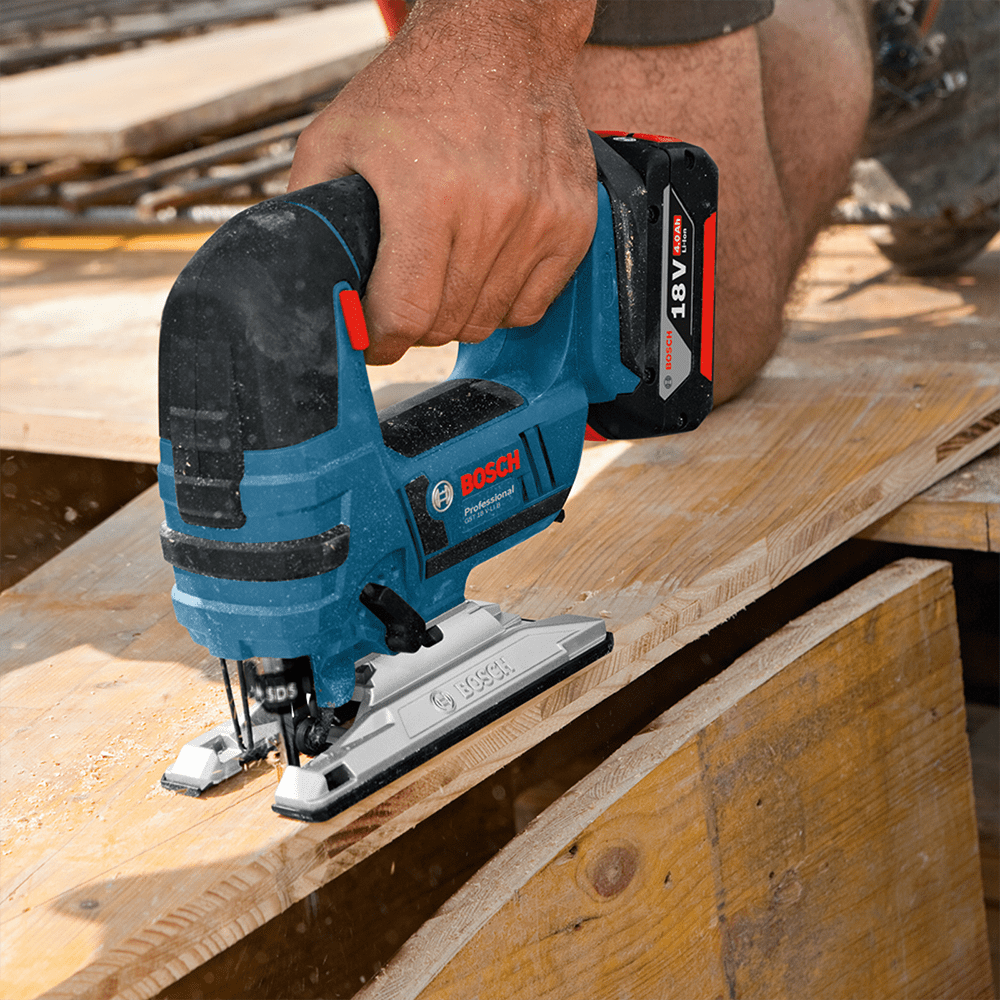 Fierastrau pendular fara acumulatori Bosch GST 18V-LI B Fierastrau pendular fara acumulatori Bosch GST 18V-LI B