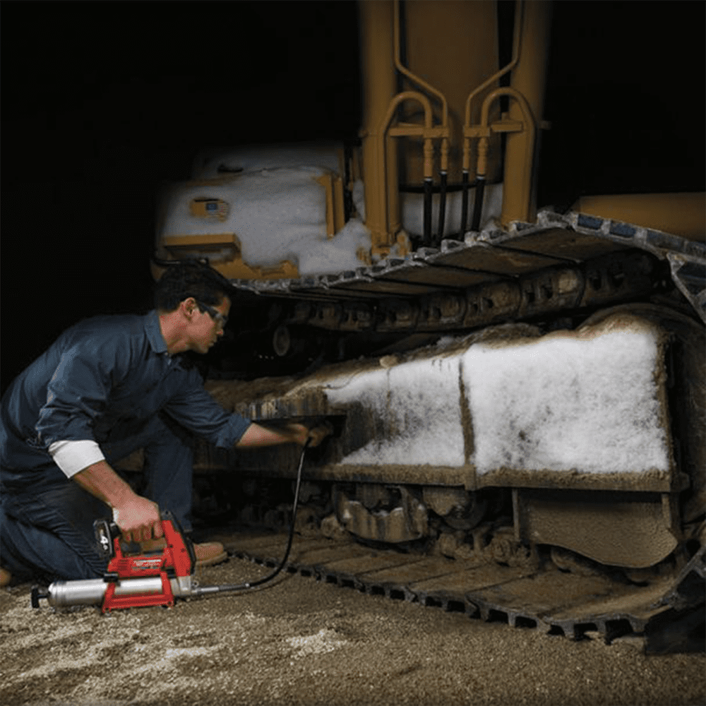 Pistol cu acumulator pentru gresare Milwaukee M12GG-401B Pistol cu acumulator pentru gresare Milwaukee M12GG-401B