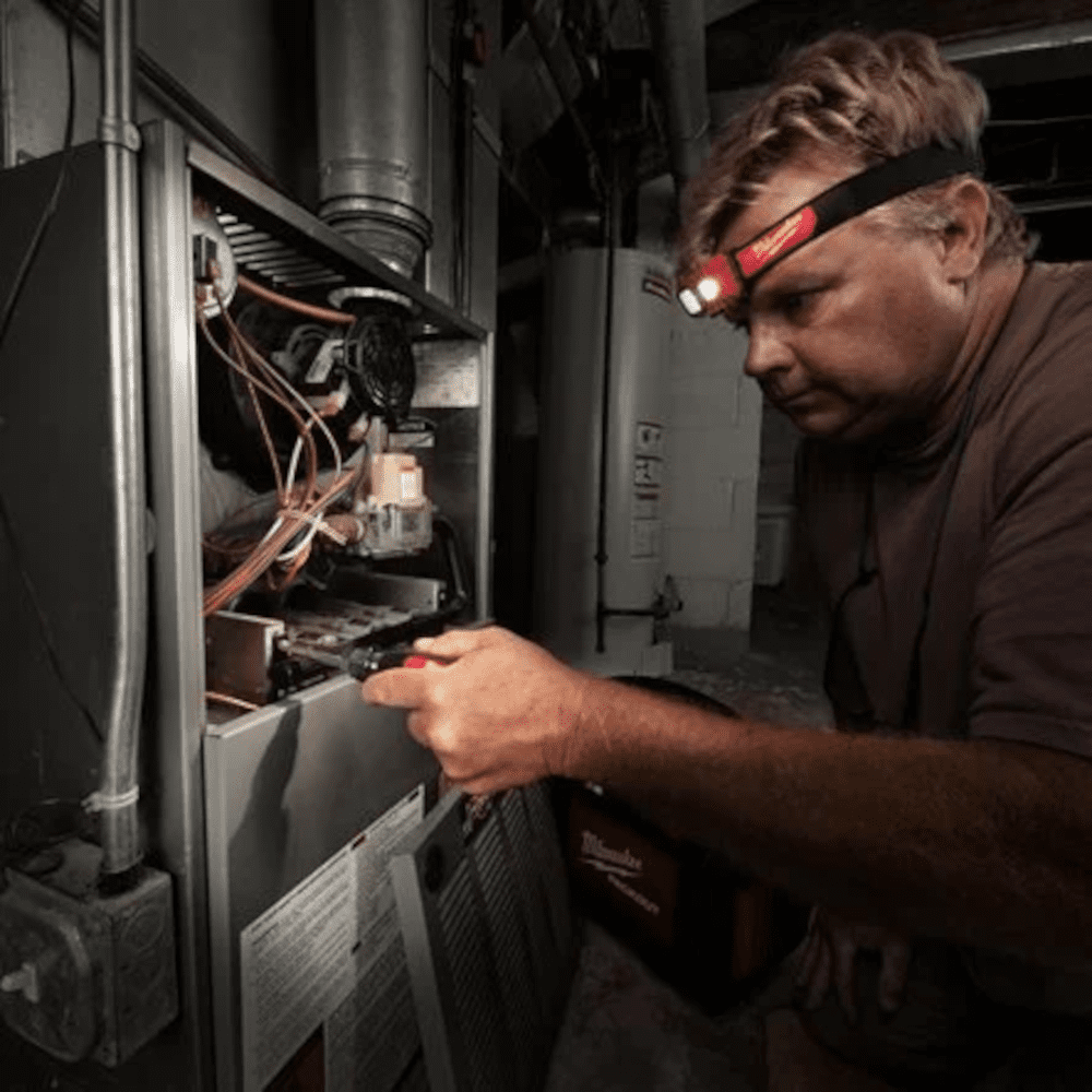 Lanterna frontala 450 Lumeni Milwaukee HL-SF Lanterna frontala 450 Lumeni Milwaukee HL-SF