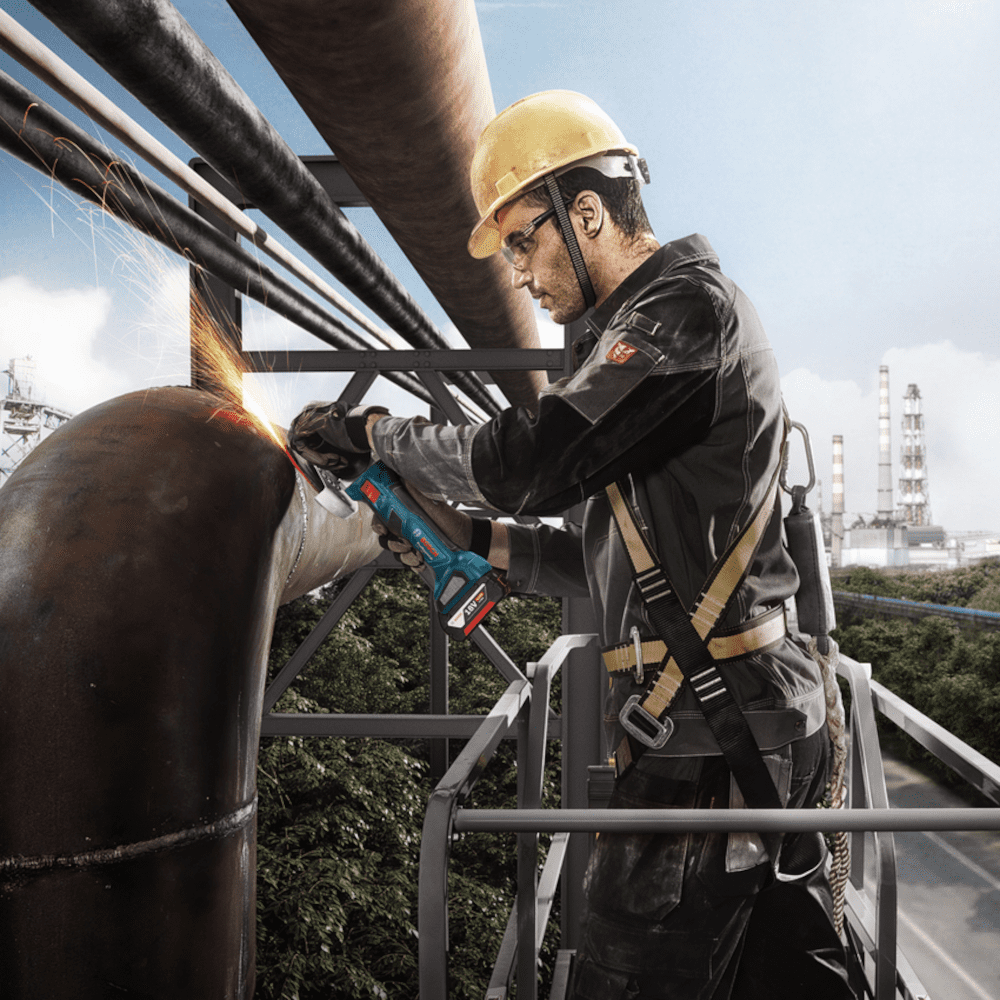 Set 2 scule cu acumulatori Bosch GWS 180 Li + GSR 18V-50 Set 2 scule cu acumulatori Bosch GWS 180 Li + GSR 18V-50