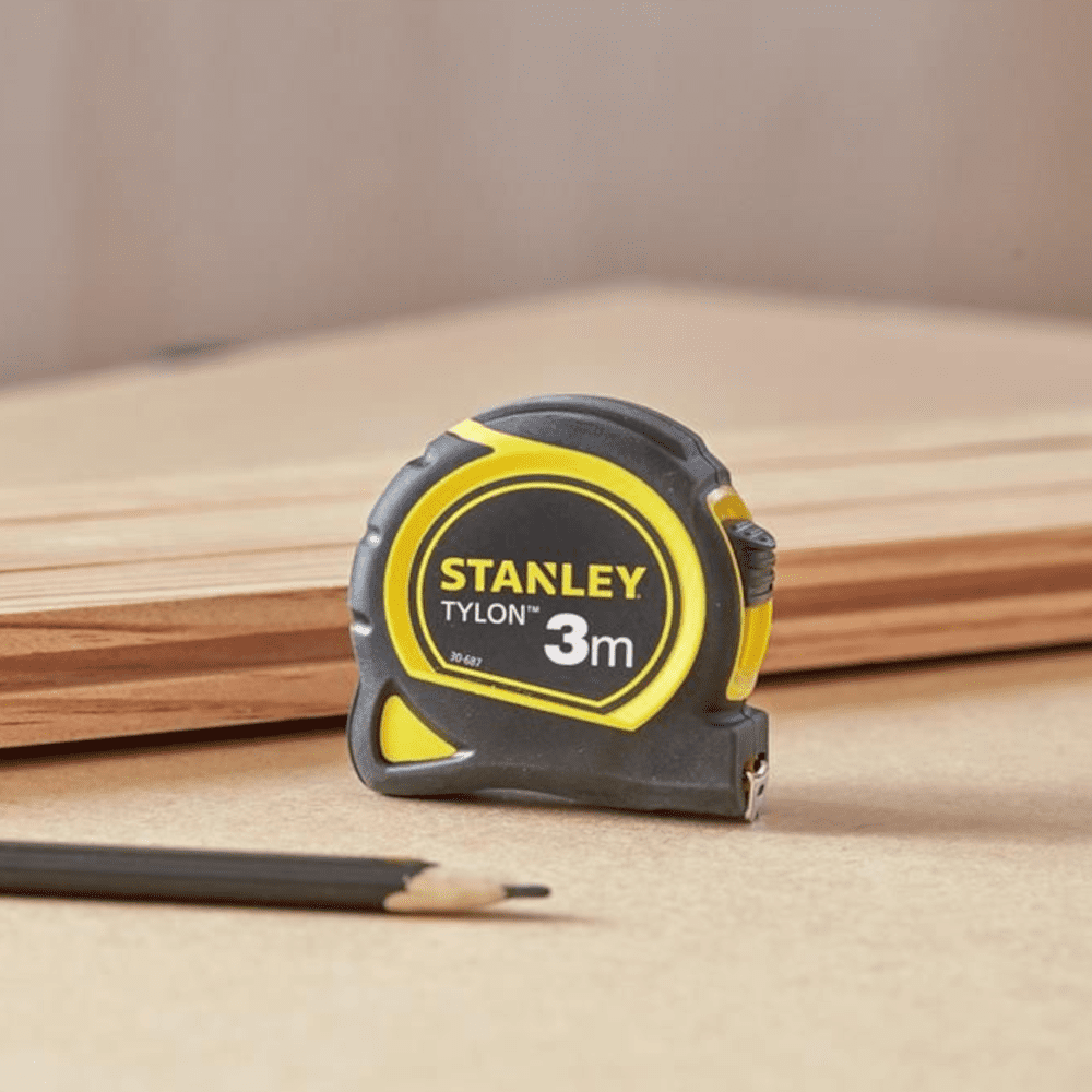 Ruleta 3m cu protectie de cauciuc Stanley 0-30-687 Ruleta 3m cu protectie de cauciuc Stanley 0-30-687