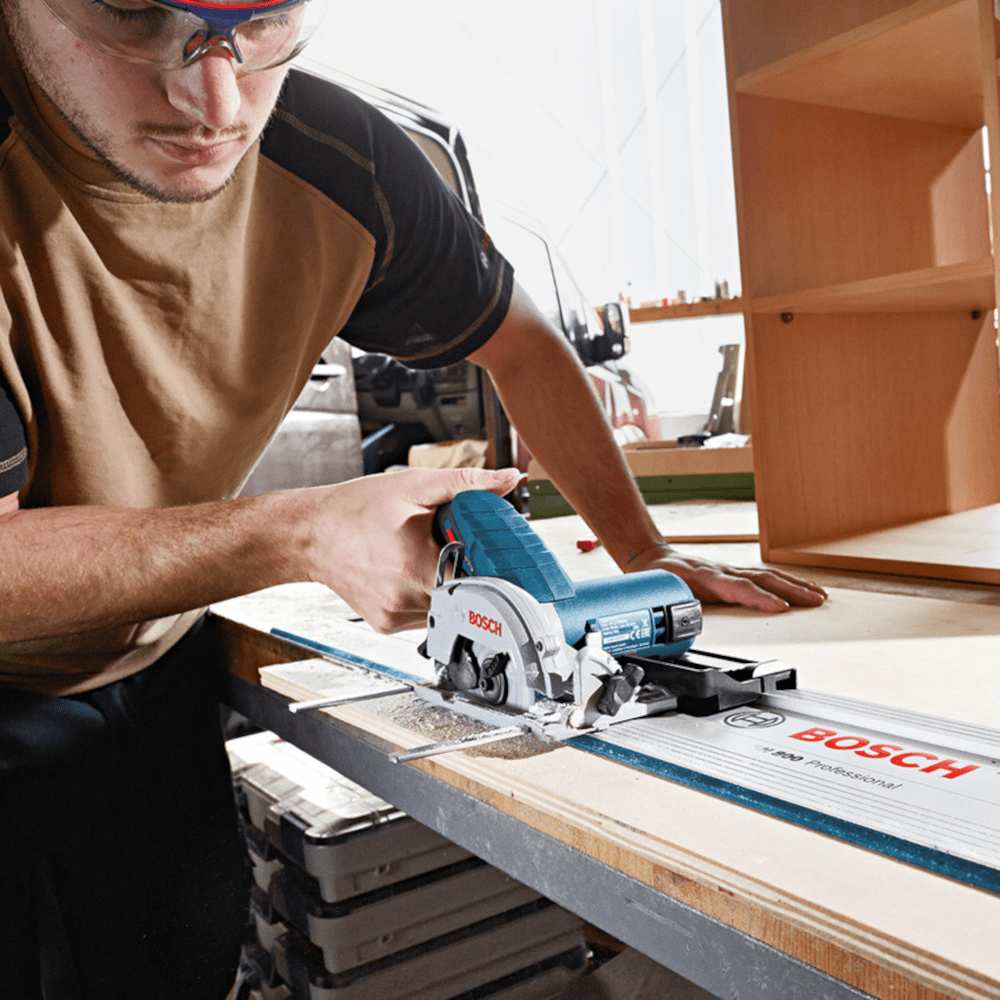 Fierastrau circular compact fara acumulatori 85mm Bosch 12V-26 C Fierastrau circular compact fara acumulatori 85mm Bosch 12V-26 C