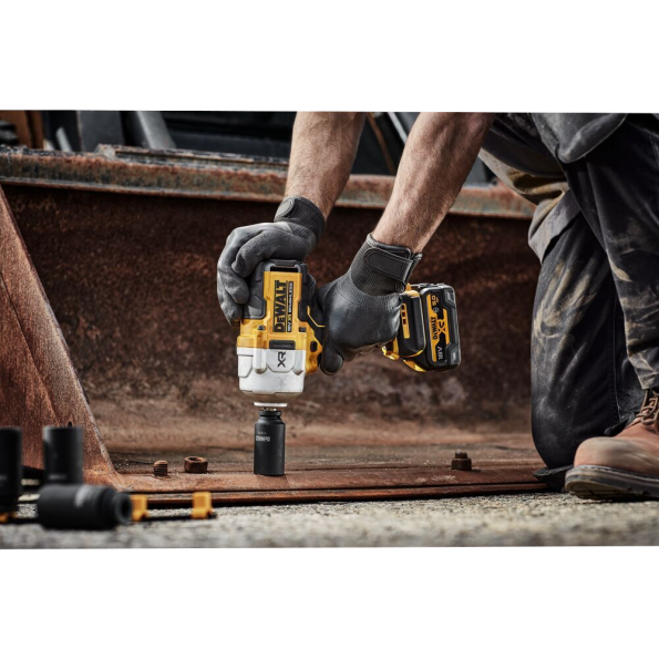 Masina de insurubat cu impact fara acumulatori Dewalt DCF961N