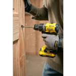 Masina de gaurit cu 2 acumulatori Stanley SFMCD720D2K