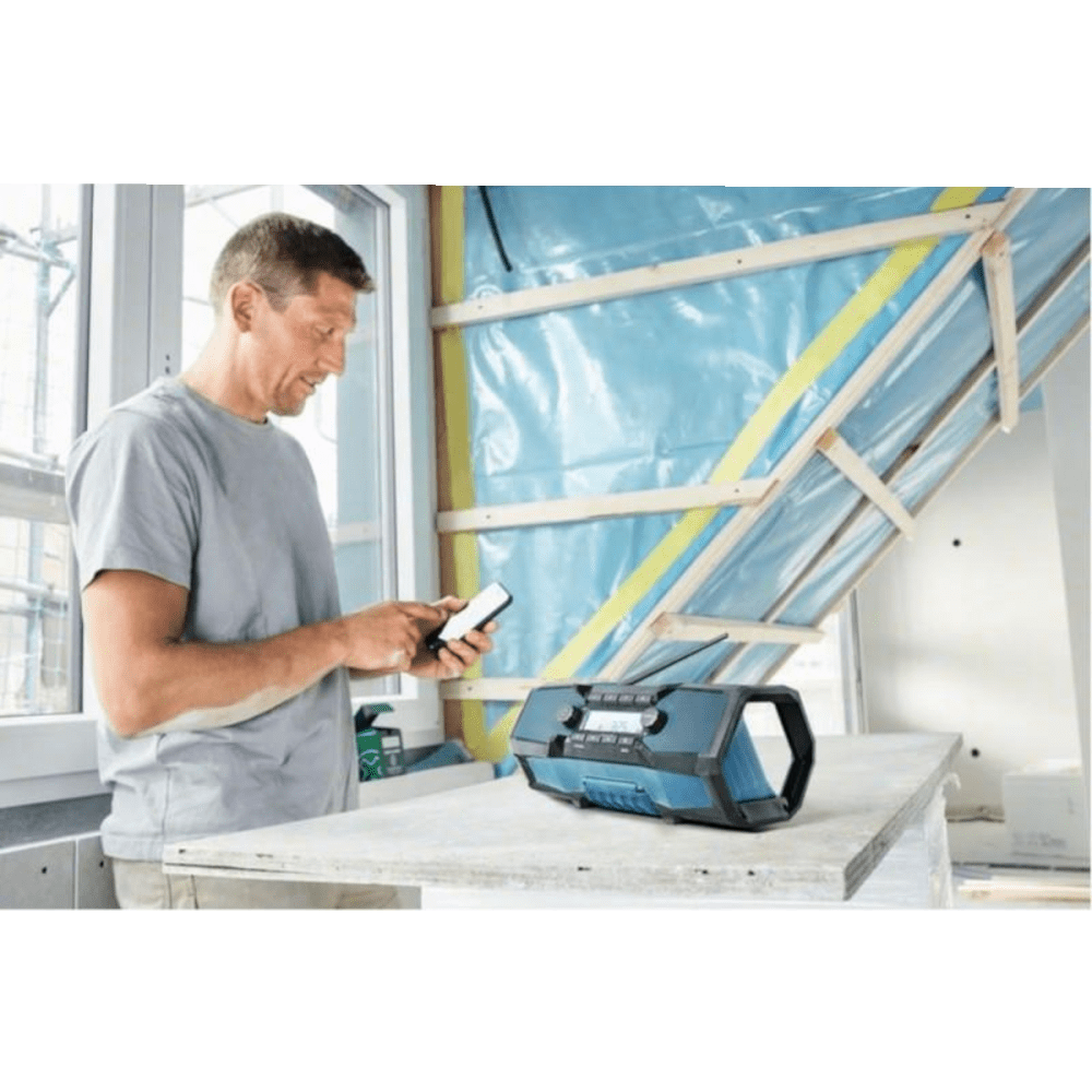 Radio de santier cu Bluetooth Bosch GPB 18V-2C Radio de santier cu Bluetooth Bosch GPB 18V-2C