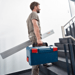 Fierastrau circular cu 2 acumulatori 8Ah cu sina ghidaj Bosch GKT 18V-52 GC