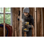 Masina de insurubat cu impact cu 2 acumulatori 1.7Ah DeWalt DCF860E2T