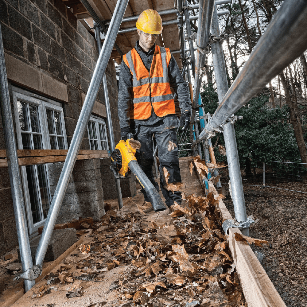 Suflanta fara acumulatori DeWalt DCM572N Suflanta fara acumulatori DeWalt DCM572N