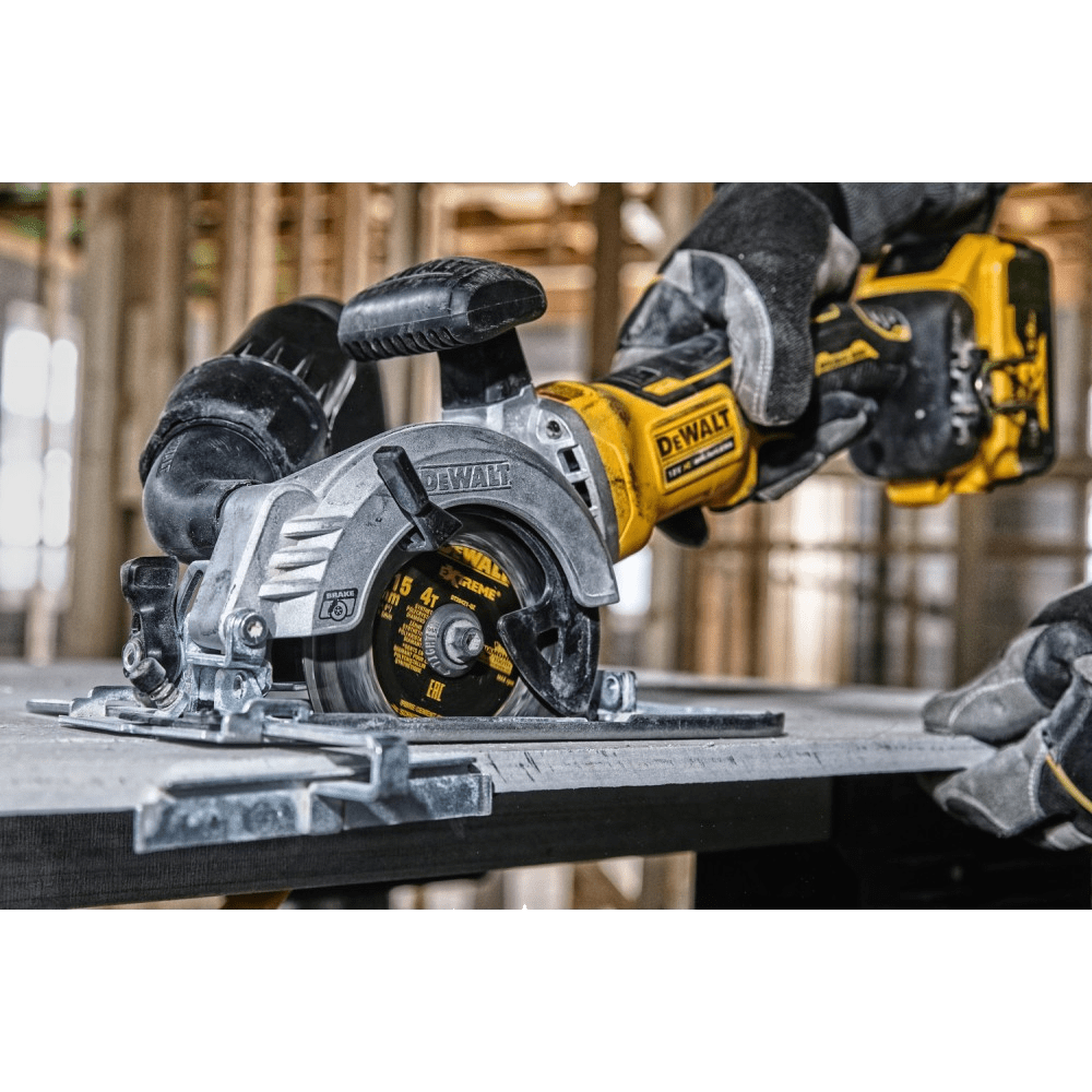 Fierastrau circular compact fara acumulatori DeWalt DCS571N Fierastrau circular compact fara acumulatori DeWalt DCS571N