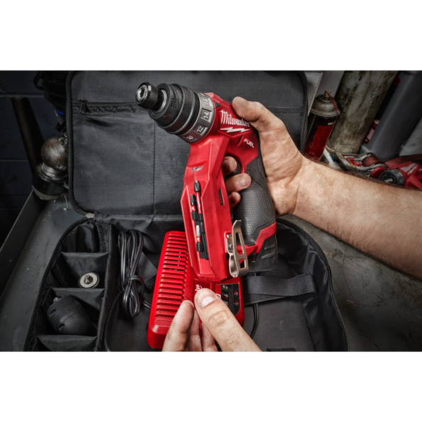 Masina de gaurit si insurubat fara acumulatori Milwaukee M12 FDDXKIT-0X