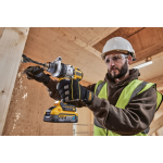 Masina de gaurit si insurubat cu 2 acumulatori DeWalt DCD1007H2T